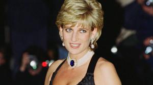 Royals Der Tag An Dem Lady Diana Nackt Vor Den Handwerkern Stand