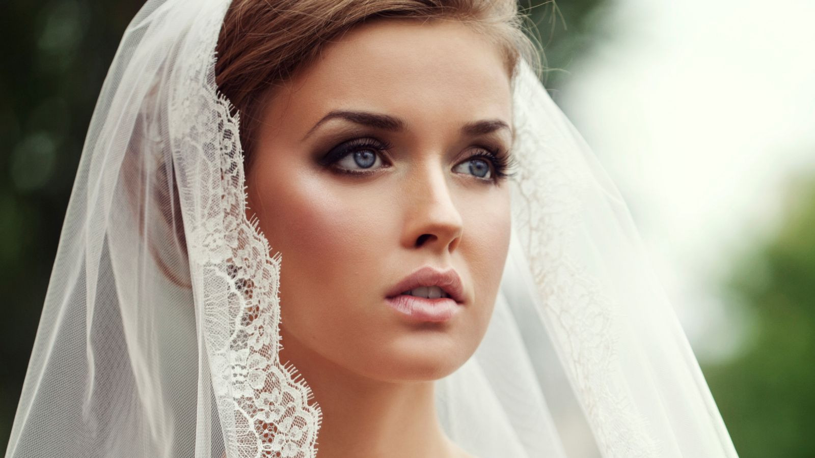 Braut Make Up Welches Make Up Ist Fur Deine Augen Richtig