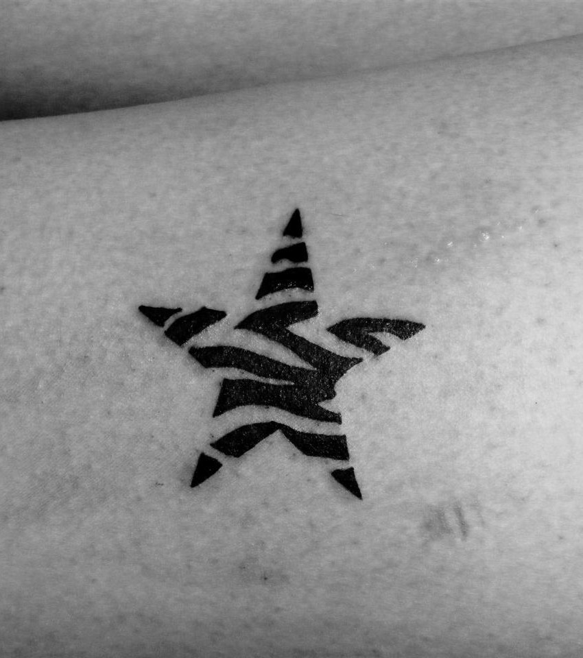 Stern Tattoo 20 Funkelnde Tattoo Ideen Zur Inspiration