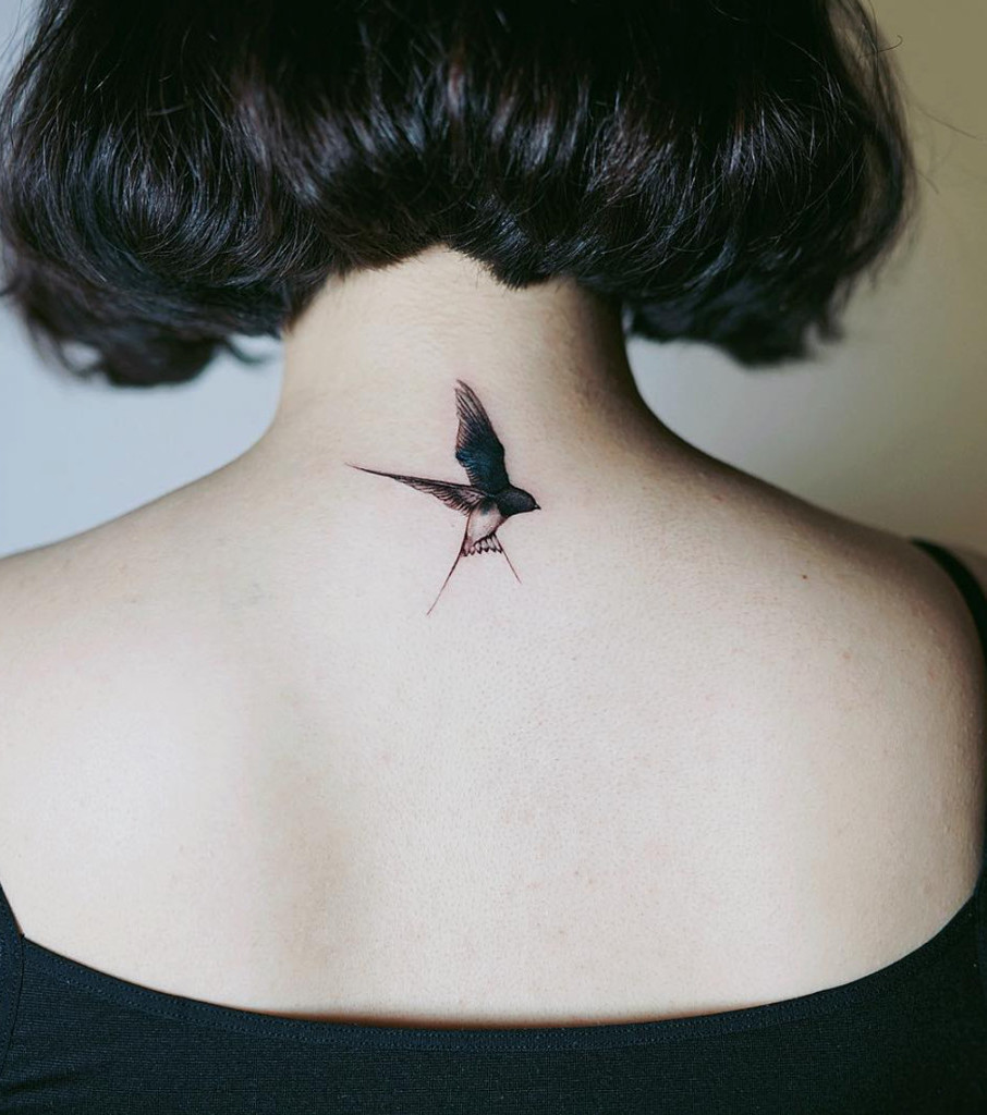Frauen tattoo nacken motive ▷ Tattoo